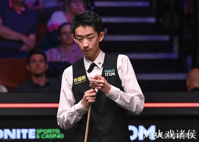 吴宜泽1-6惜败罗伯逊 无缘斯诺克英锦赛8强 吴宜泽1-6惜败罗伯逊 无缘斯诺克英锦赛8强